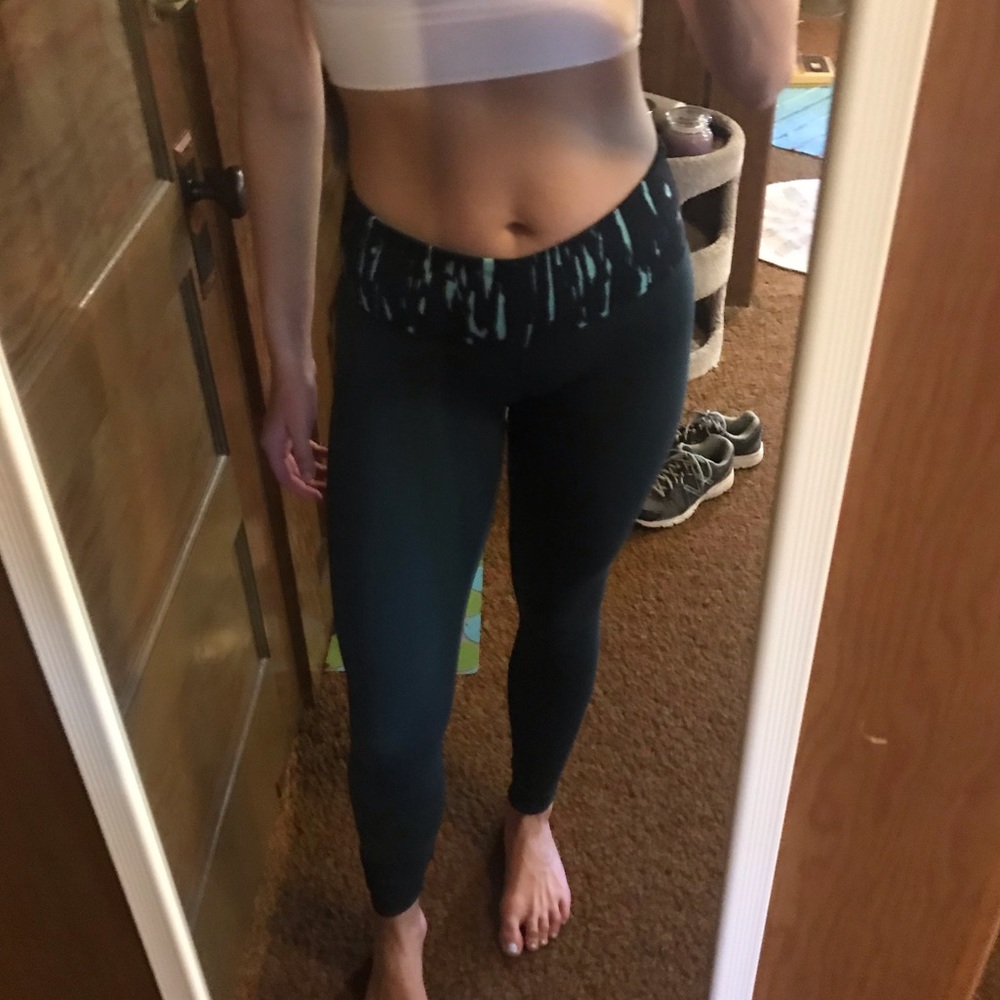 Reversible lululemon leggings